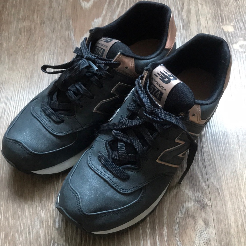 New balance shoes